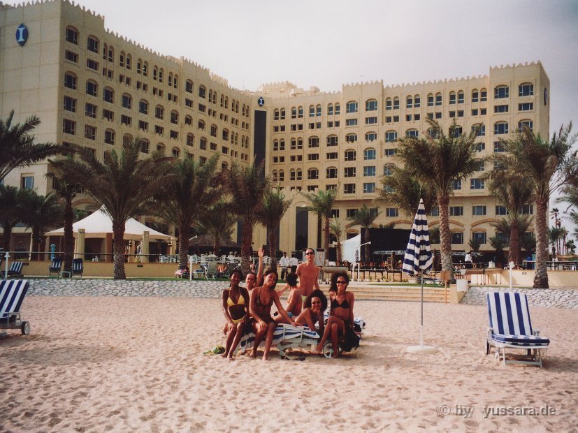 131 InterContinental Doha Qatar, Brasil Hawaii Limbo Karibik Show